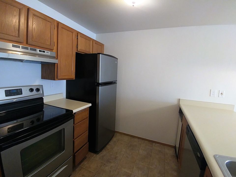 1st image of 9416 1st Ave NE APT 321