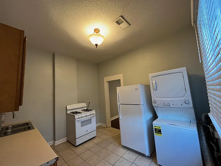 1834 Saint Roch Ave — Photo 10