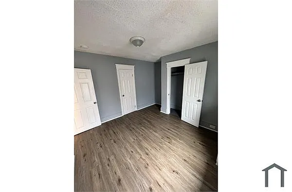 1830 E Riverside Dr Unit 2 photo 1