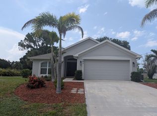 261 Midvale Ter, Sebastian, FL 32958