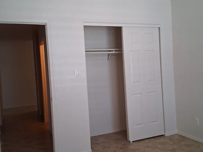 3882 W 27th Ln — Photo 29