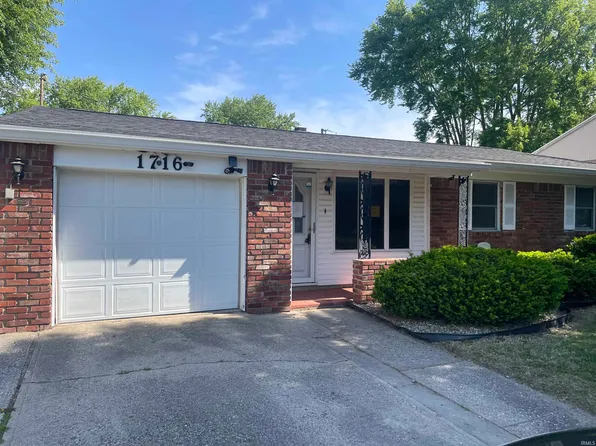 1716 Oakhill Rd, Kokomo, IN 46902