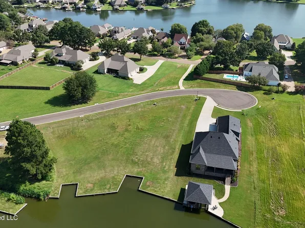 211 Harpers Way, Madison, MS 39110