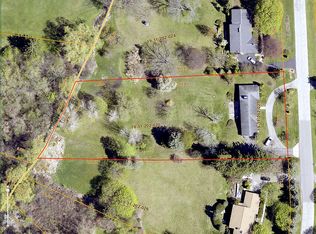 6750 Castle Dr, Bloomfield Hills, MI 48301