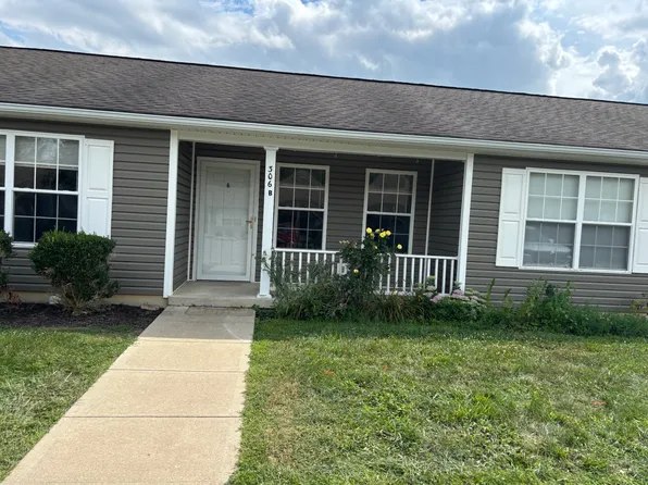 300 Ann Marie Dr APT C, Mount Orab, OH 45154