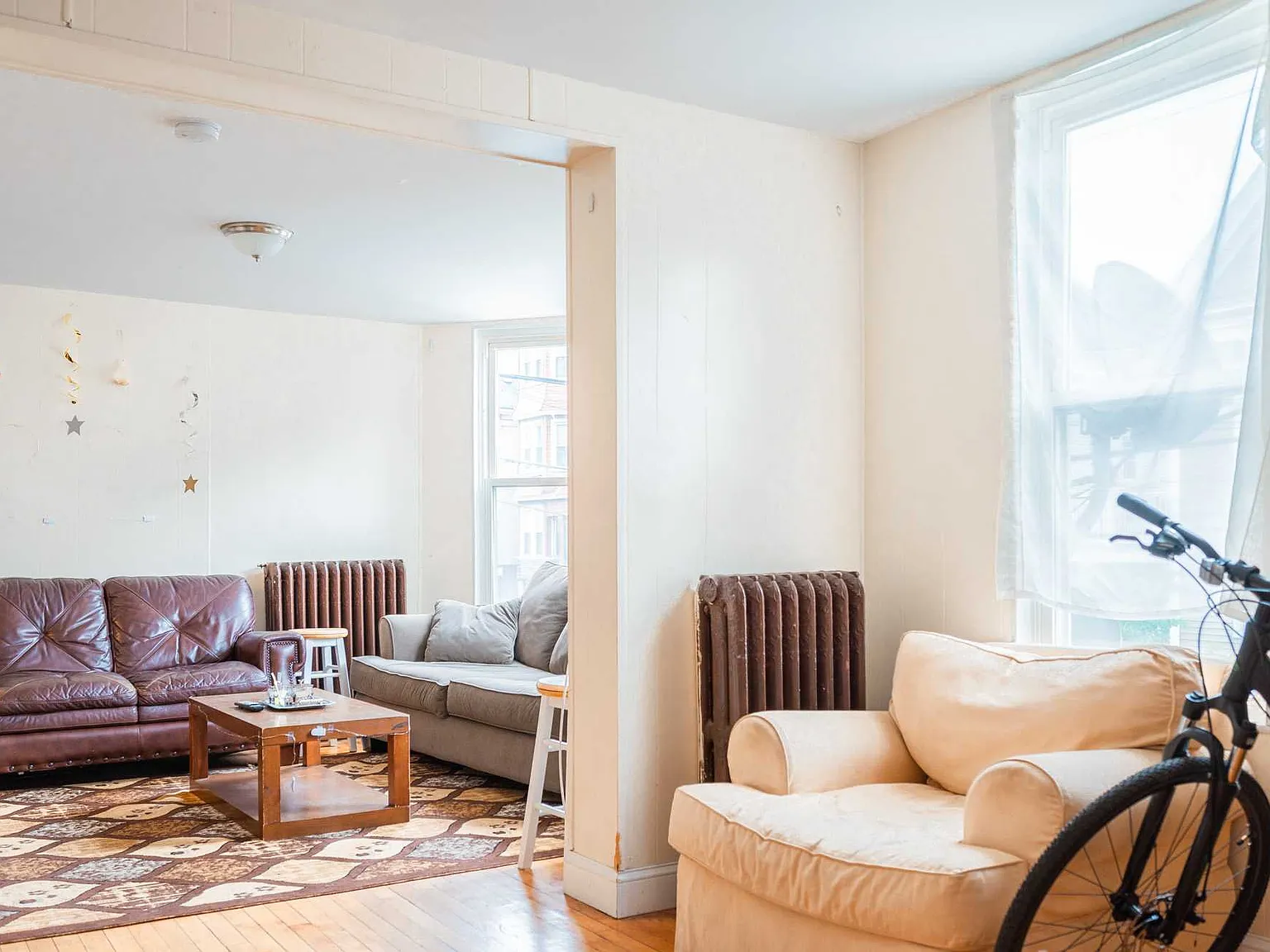 3 bed, $2,600 — Photo 3