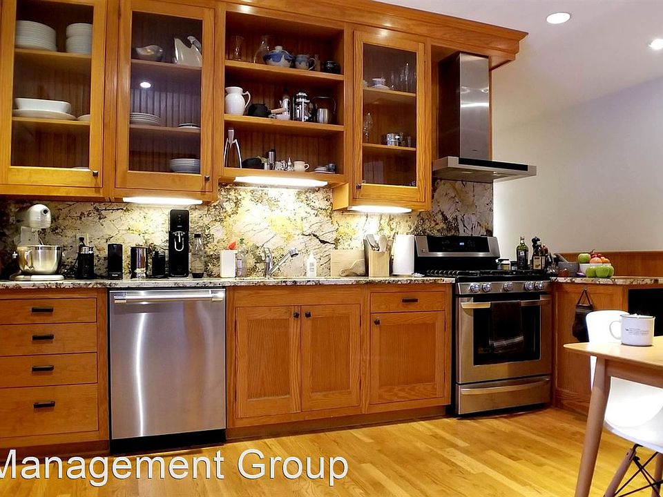 1st image of 733 W Delavan Ave #9754736