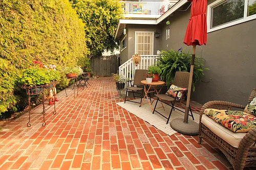 234 Avenida Rosa Photo 1