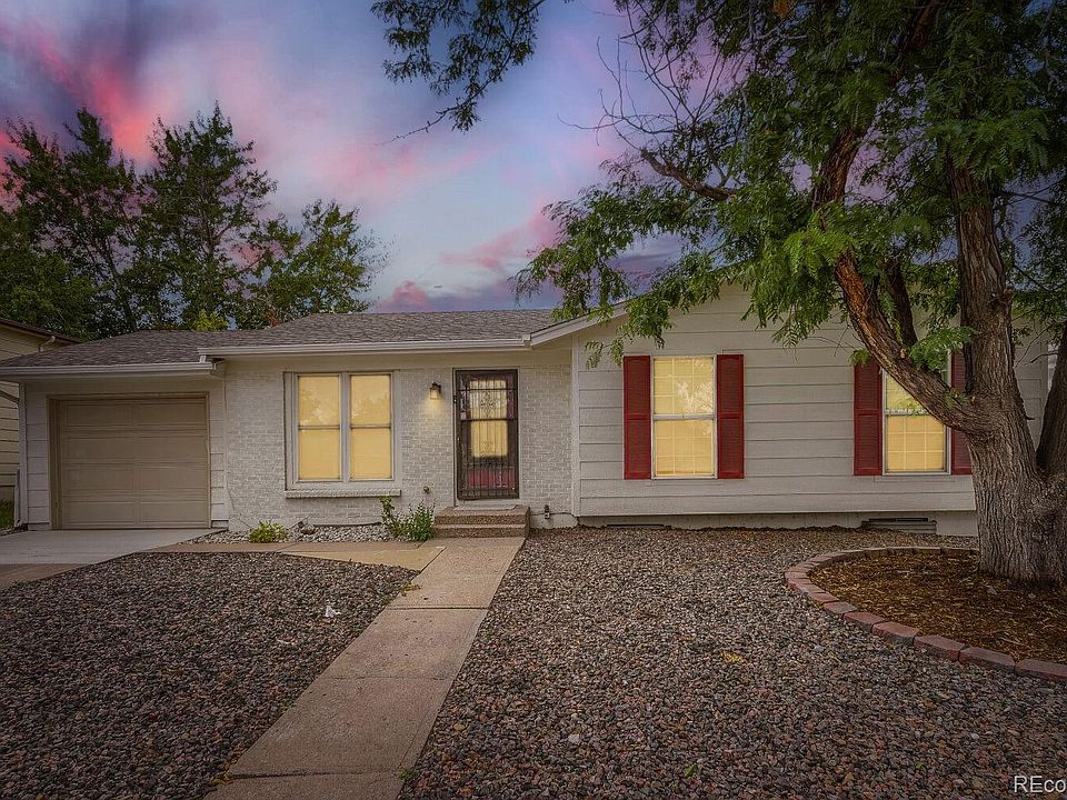 1st image of 2615 S Laredo Court