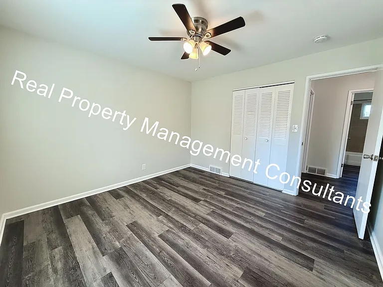 9333 Ballentine St — Photo 15