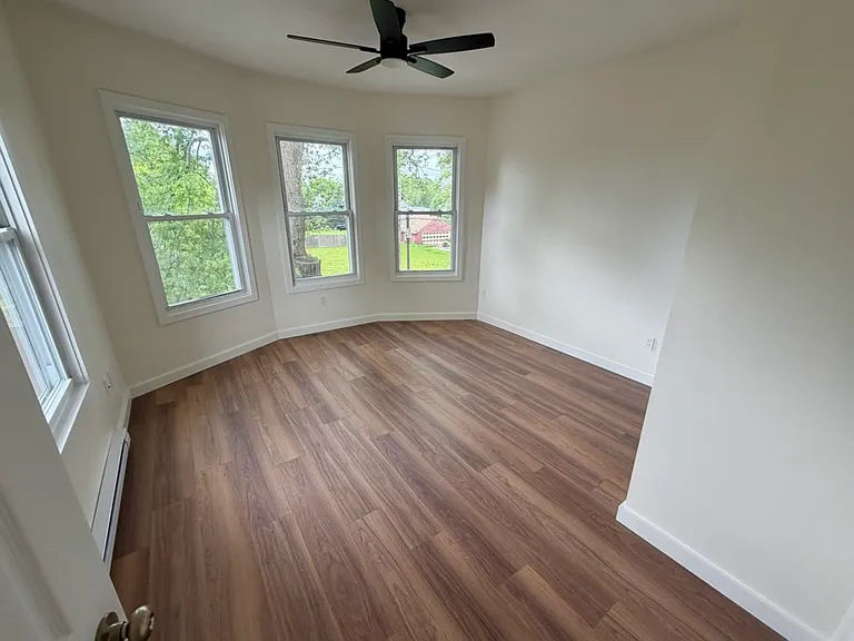 23 Pembroke St #2 — Photo 5