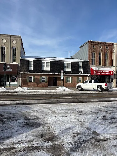 107 W Franklin St #1 Photo 1