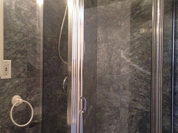 5th image of 425 Broome St #8W