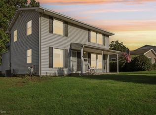 2324 Issaquah St, Cuyahoga Falls, OH 44221