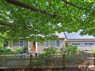 90 Via Franco, Lee, MA 01238