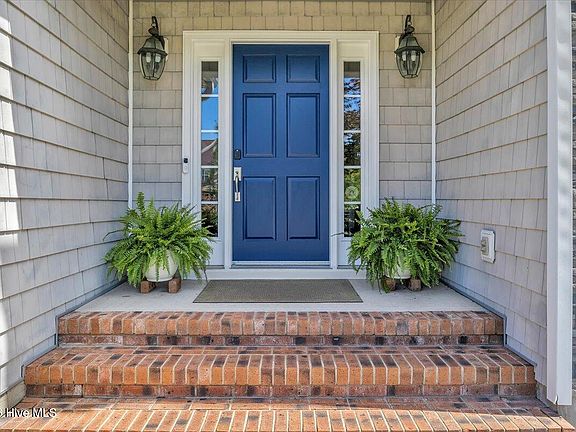 3rd image of 8704 Pinkerton Drive