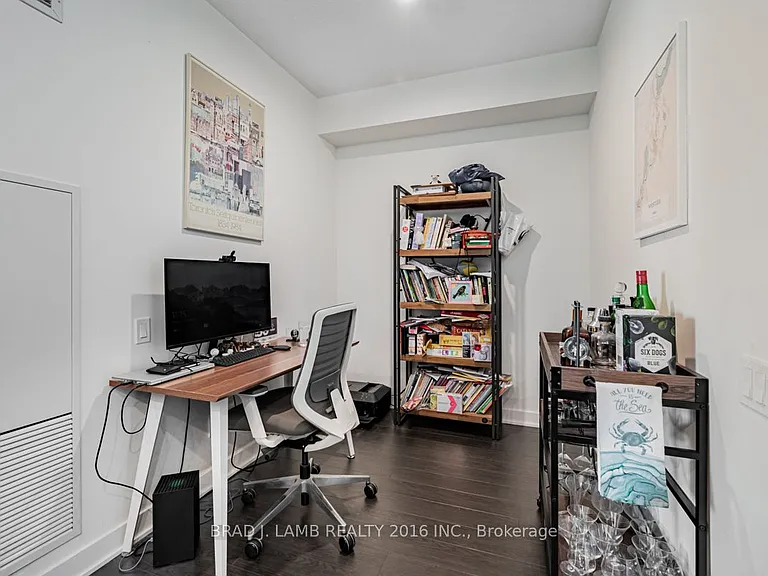 19 Bathurst St #3208 — Photo 5