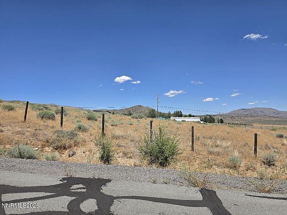 4th image of 10235 Placerville Dr