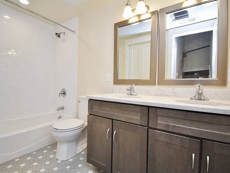 105 Peete St #2 — Photo 21