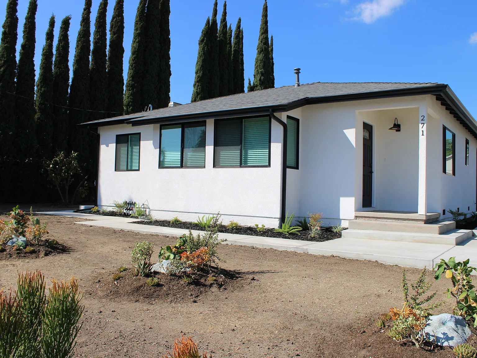 3 bed, 1063 sqft, $5,500 — Photo 3