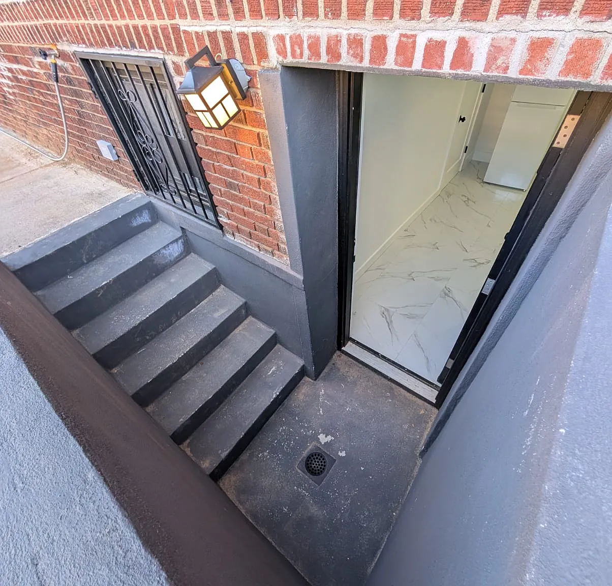 555 Linden Boulevard — Photo 4