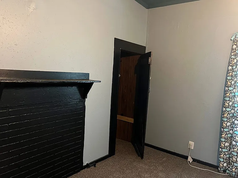 117 Dewey Ave — Photo 10