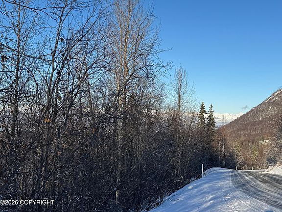 4th image of L16-17-B1 Mountain Rd