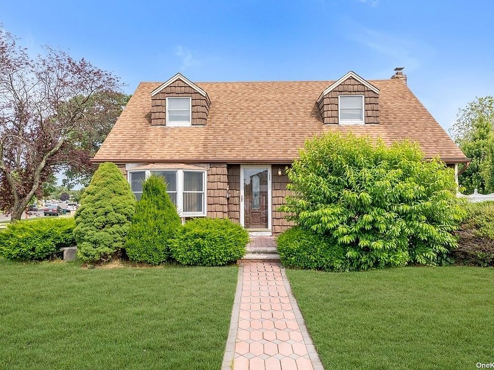 1st image of 1004 Harold Ct