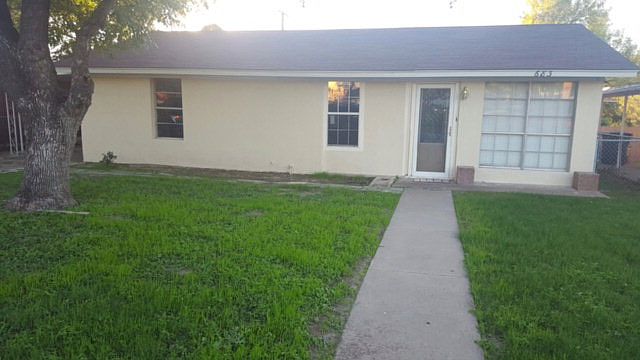 1st image of 683 N Bibb Ave