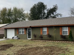 1408 N 6th St, Stilwell, OK 74960