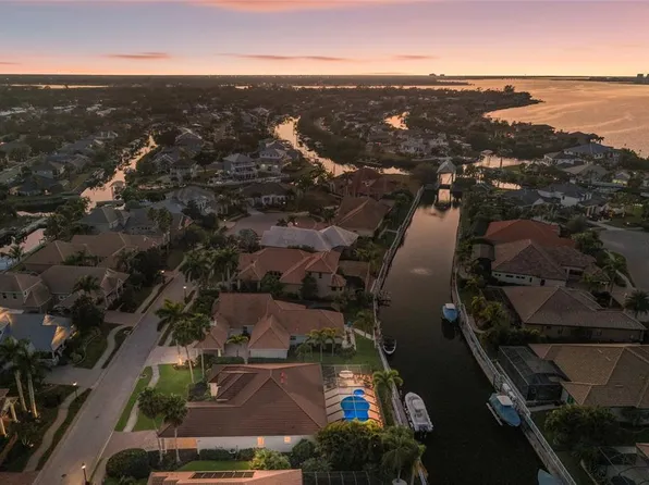 4721 Mainsail Dr, Bradenton, FL 34208