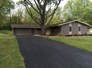 2431 Periwinkle Dr, Bellbrook, OH