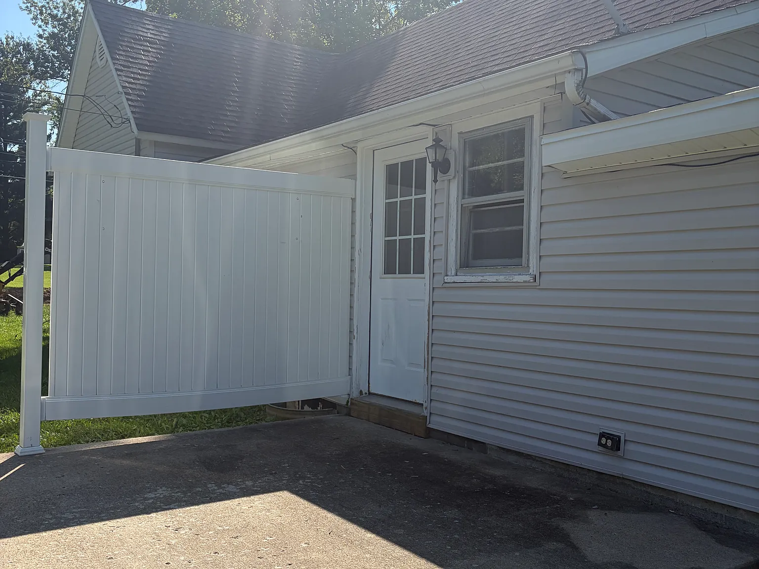 2 bed, 1092 sqft, $1,350 — Photo 2