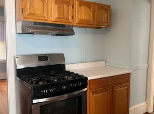 110-112 Malden St #1, Springfield, MA 01108