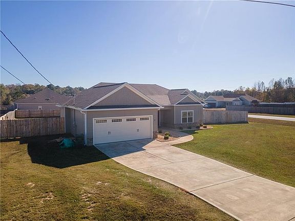 2nd image of 5 Eagle Nest Dr