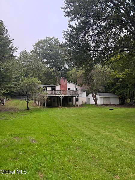 2nd image of 98 Red Pond Road
