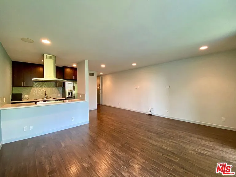 1920 Hillcrest Rd #12 — Photo 14