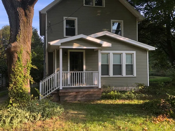 1673 Brady Lake Rd, Kent, OH 44240