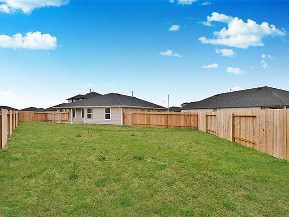 5th image of 30330 Reagans Ranch Dr