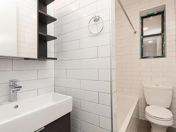 5th image of 56 Fort Washington Ave APT 23