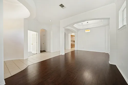 2228 Coldwater Ln Photo 1