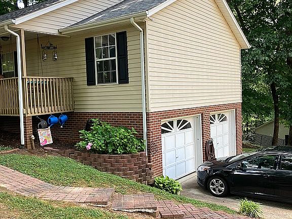 3rd image of 1255 Delwood Dr SW