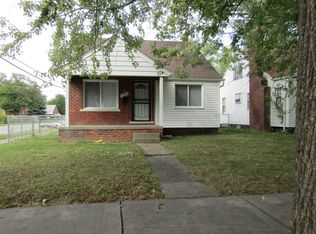 11901 Rossiter St, Grosse Pointe, MI 48224
