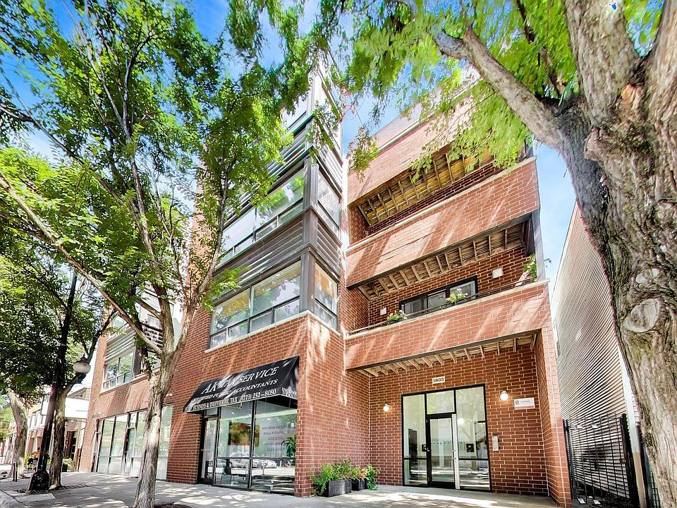 1st image of 1835 N Milwaukee Ave APT 401
