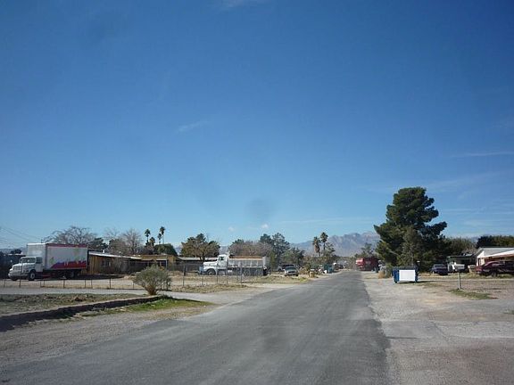 4th image of 4979 Jean Ave