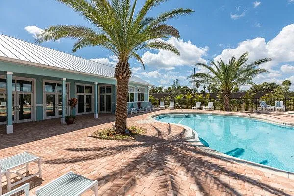 211 Ivory Coral Ln — Photo 13