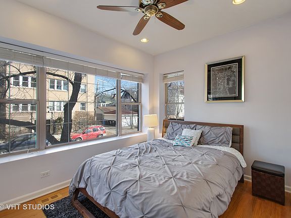 5th image of 3551 W Belle Plaine Ave #1