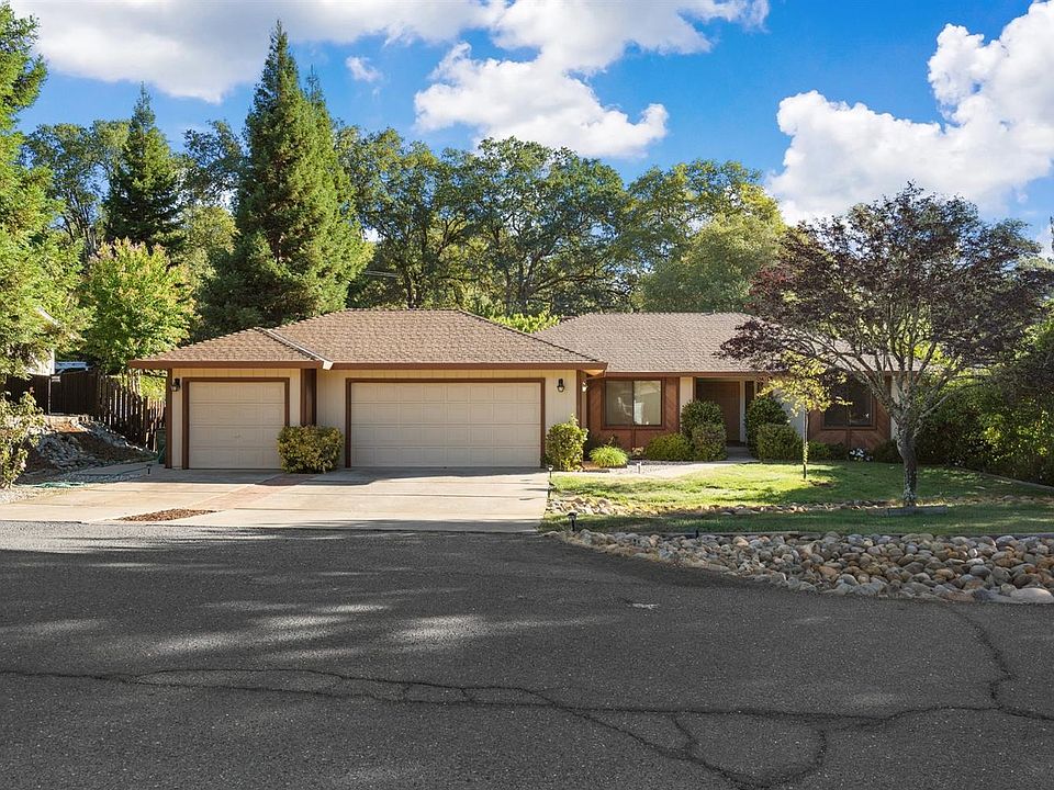 1st image of 3070 Merrywood Cir