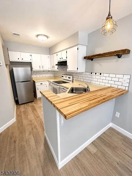 1 bed, 1.0 bath, $1,950 — Photo 4