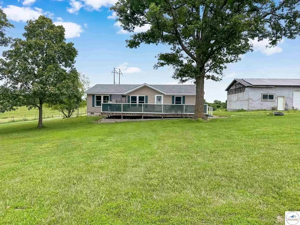 5043 Gray Fox Dr, Florence, MO 65329